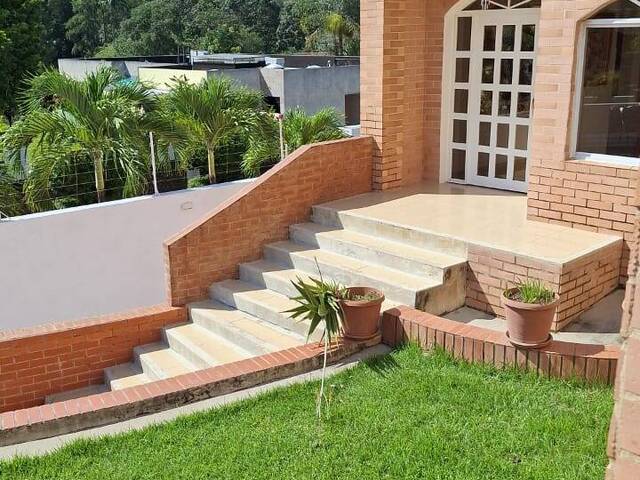 #4 - Casa para Venta en Valencia - G