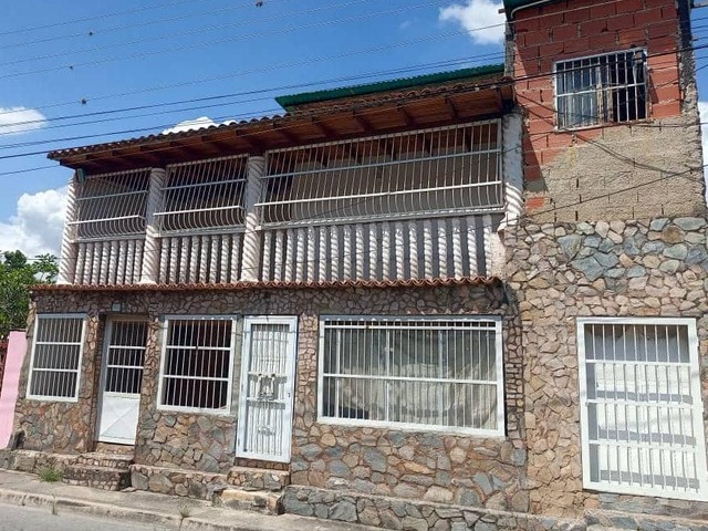 #13 - Casa para Venta en Valencia - G