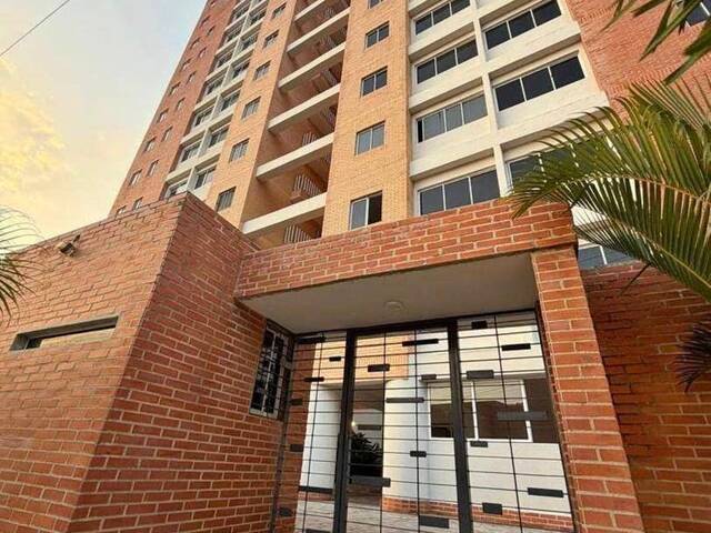 #30 - Departamento para Venta en Valencia - G